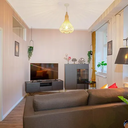 Blue Chili 32 - Stadtwohnung Fuer 3 Modern Zentral Karlshorst Wlan Berlin