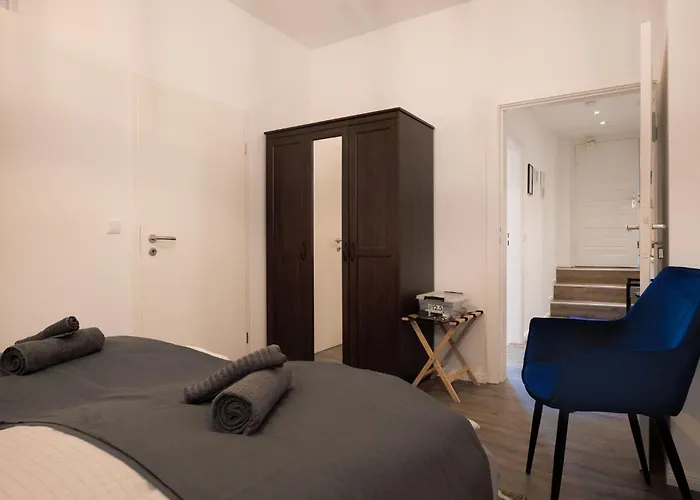 Blue Chili 32 - Stadtwohnung Für 3 Modern Zentral Karlshorst Wlan *