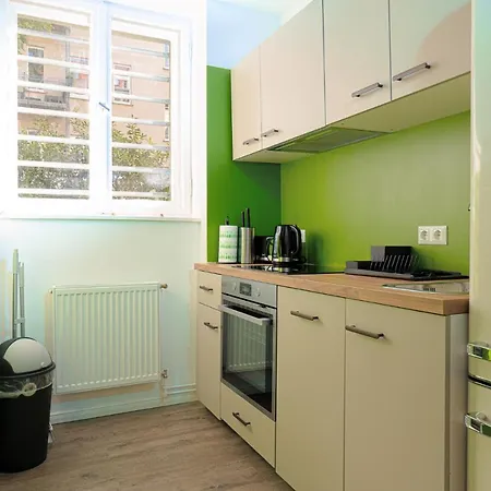 Daire Blue Chili 32 - Stadtwohnung Fuer 3 Modern Zentral Karlshorst Wlan *