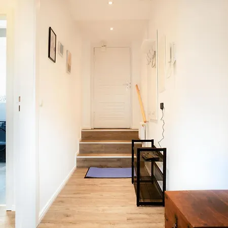 Blue Chili 32 - Stadtwohnung Fuer 3 Modern Zentral Karlshorst Wlan *